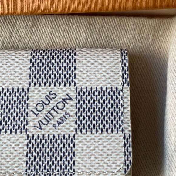 🔑 LOUIS VUITTON DAMIER AZUR 4 KEY HOLDER 🔑NWT🔑 - Picture 16 of 16